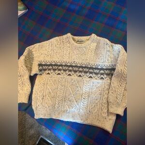 Men’s Cable Knit Irish Fisherman’s Sweater.